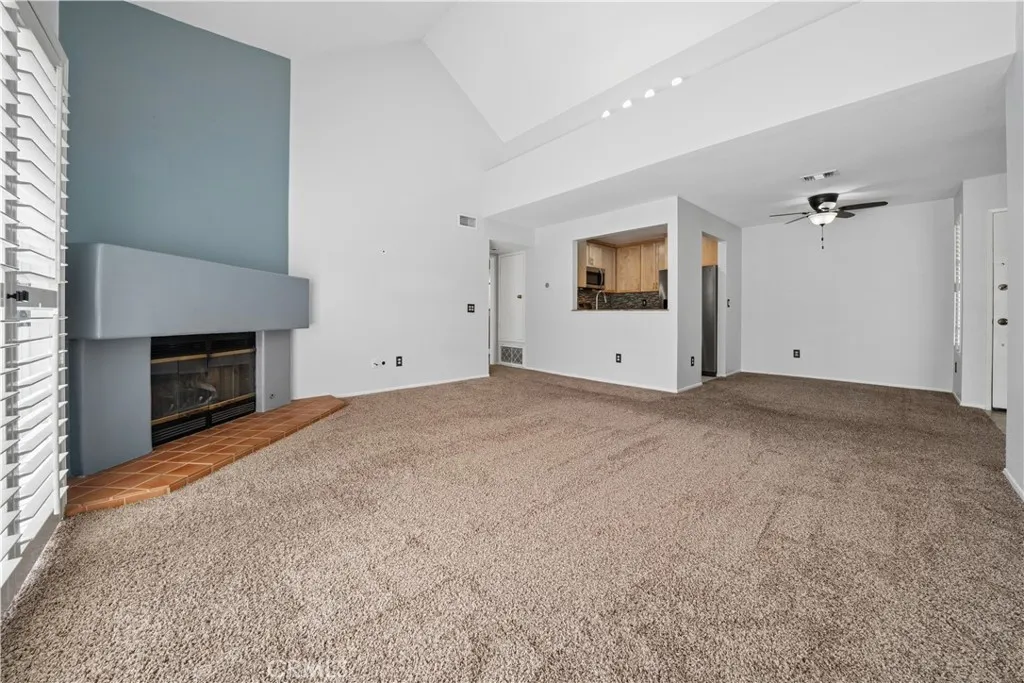 Additional image 46 of 23715 Del Monte Dr Unit 216, Valencia, CA 91355