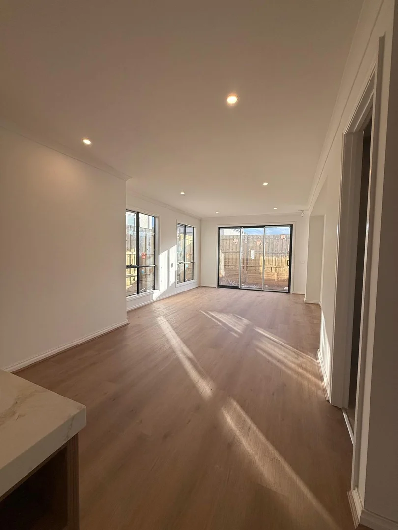 Additional image 11 of 7 Janaki Street, Werribee VIC 3030
