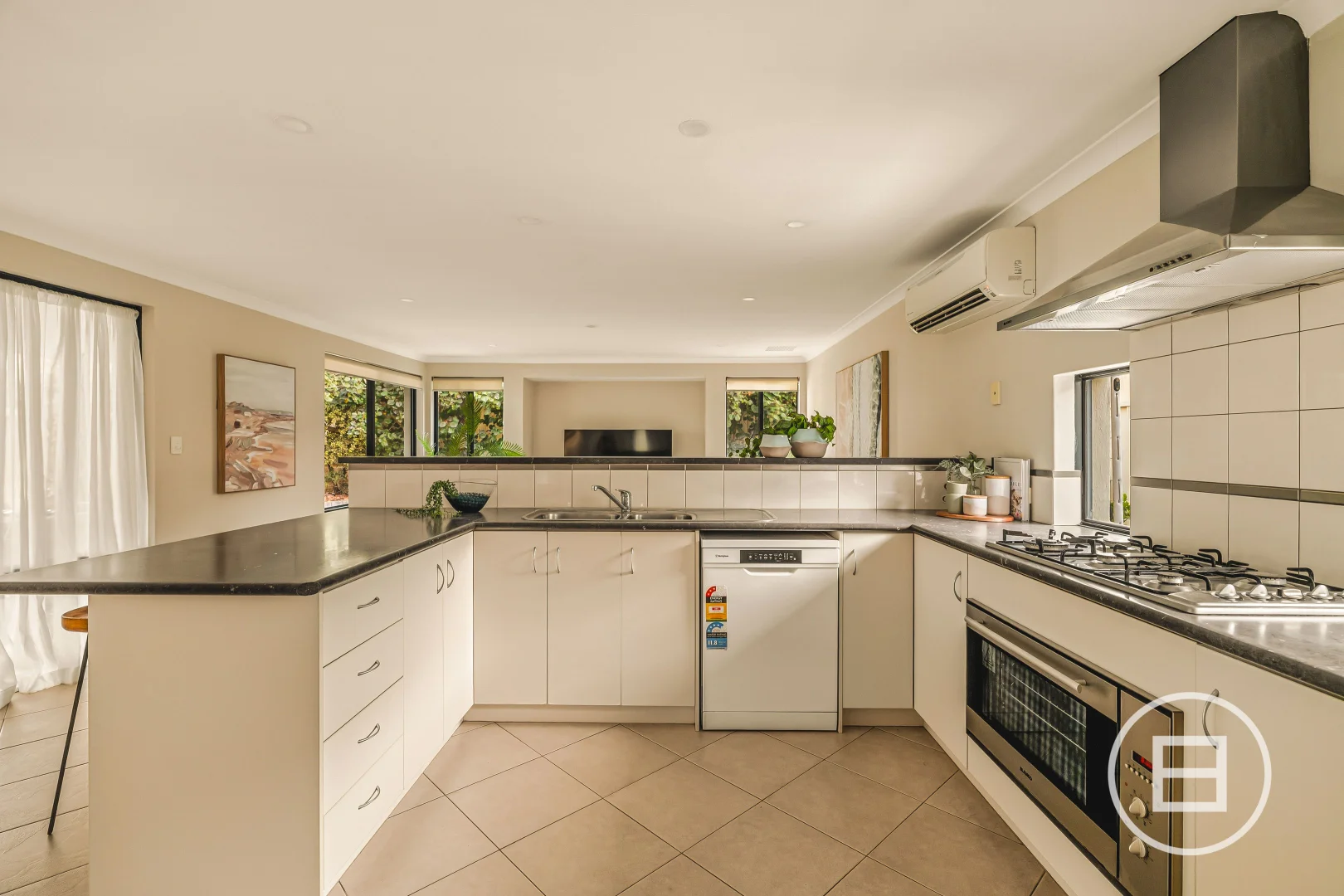 Additional image 5 of 34 Aquaviva Circle, Viveash WA 6056