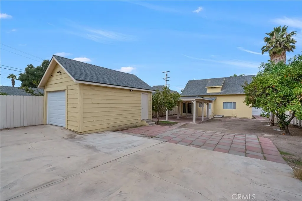 Additional image 94 of 520 E 8th Street, Corona, CA 92879