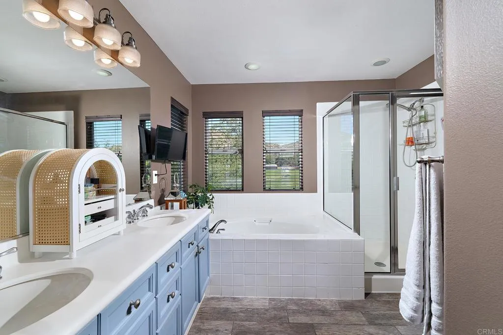 Additional image 100 of 2414 Fallbrook Place, Escondido, CA 92027