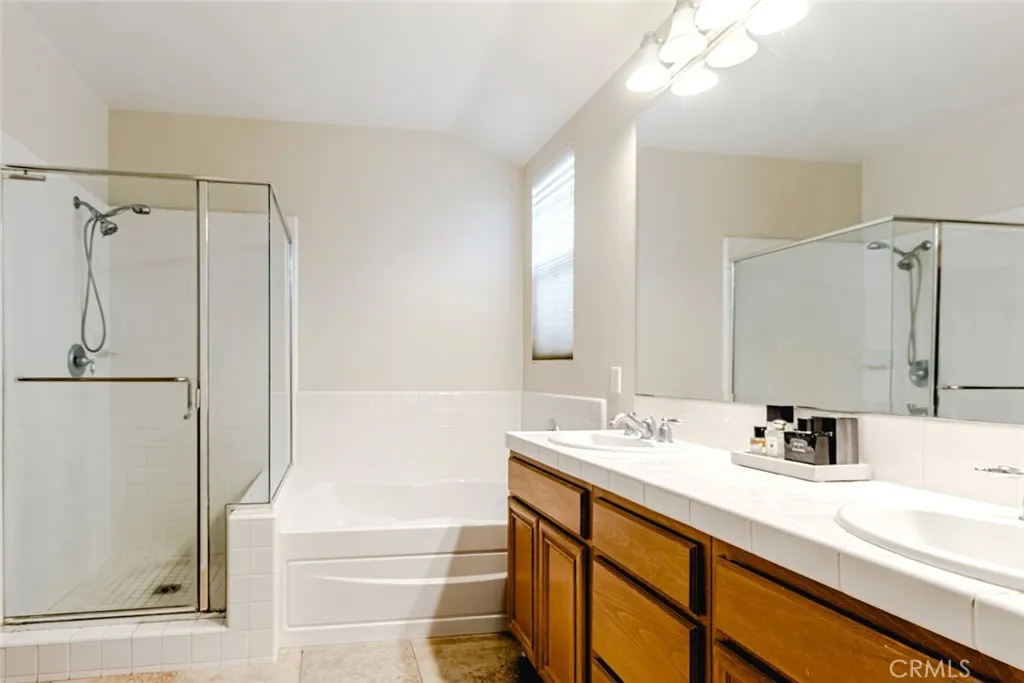 Additional image 37 of 25562 Huxley, Stevenson Ranch, CA 91381