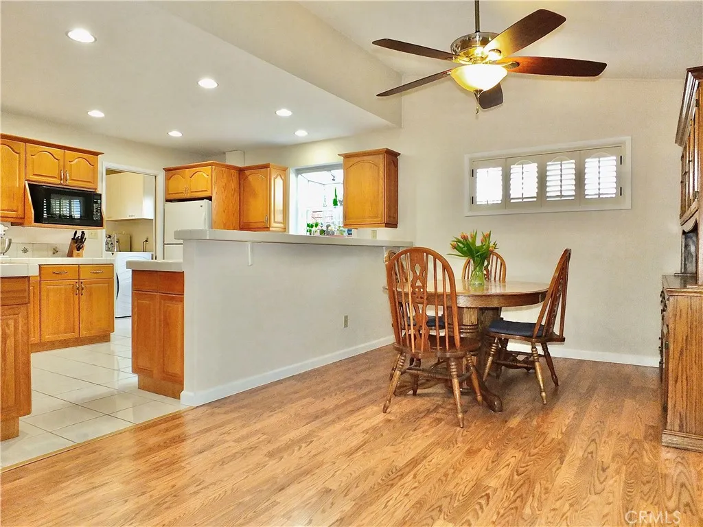 Additional image 46 of 6317 E Eliot St, Long Beach, CA 90803