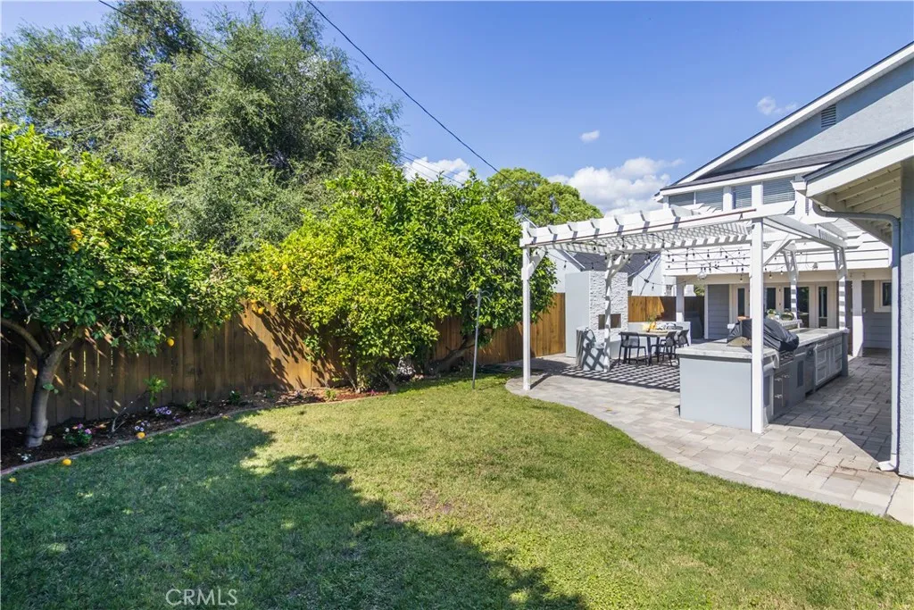 Additional image 36 of 437 S Sparks St, Burbank, CA 91506