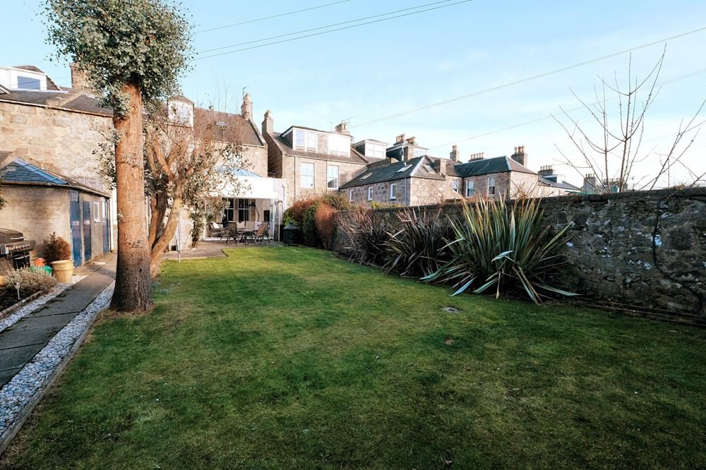 Additional image 20 of 5 bed terraced house to rentFountainhall Road, Aberdeen AB15