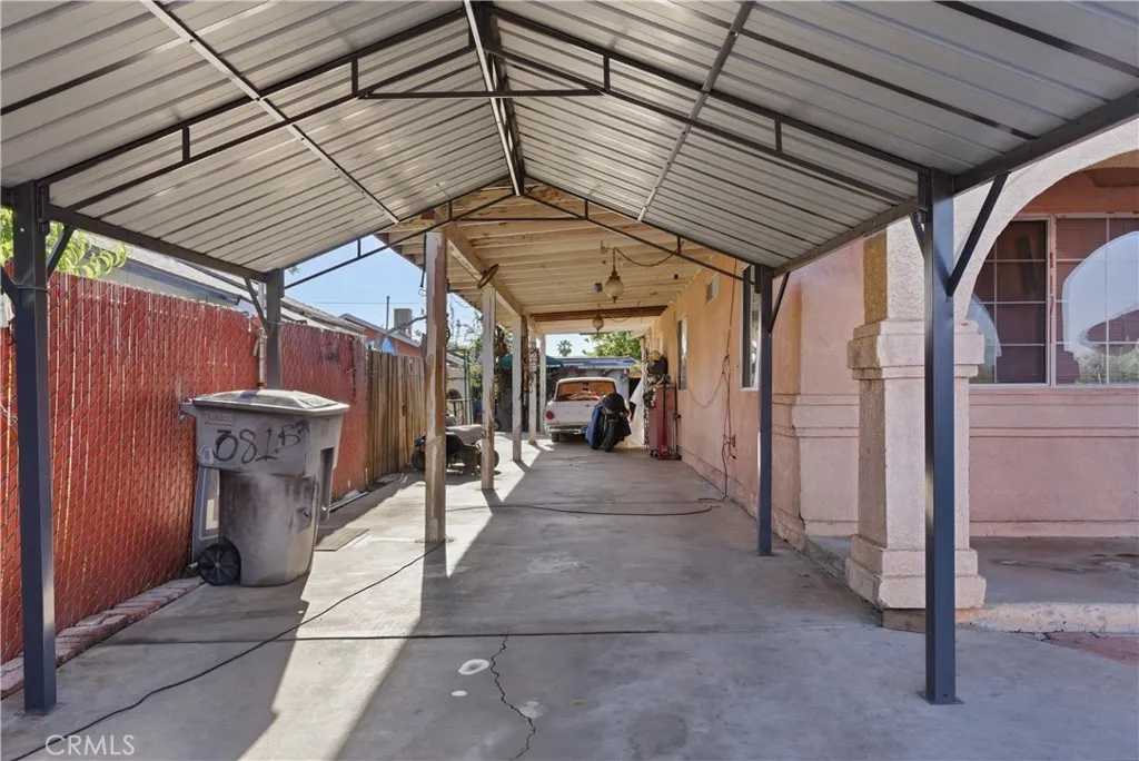 381 B St, Arvin, CA 93203