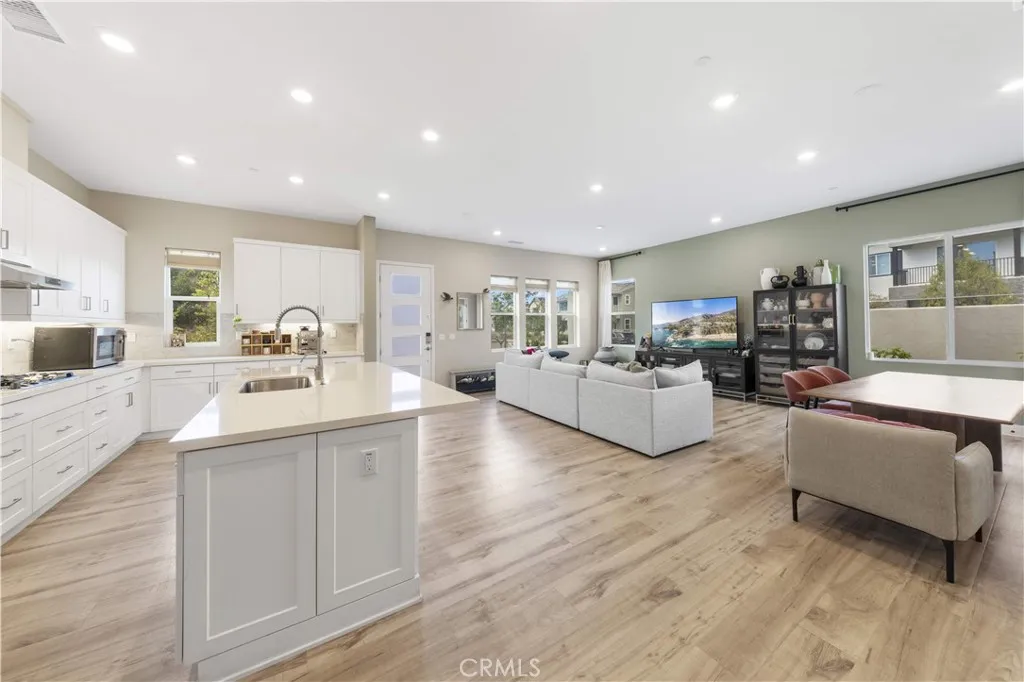 Additional image 15 of 130 Yugen, Irvine, CA 92618