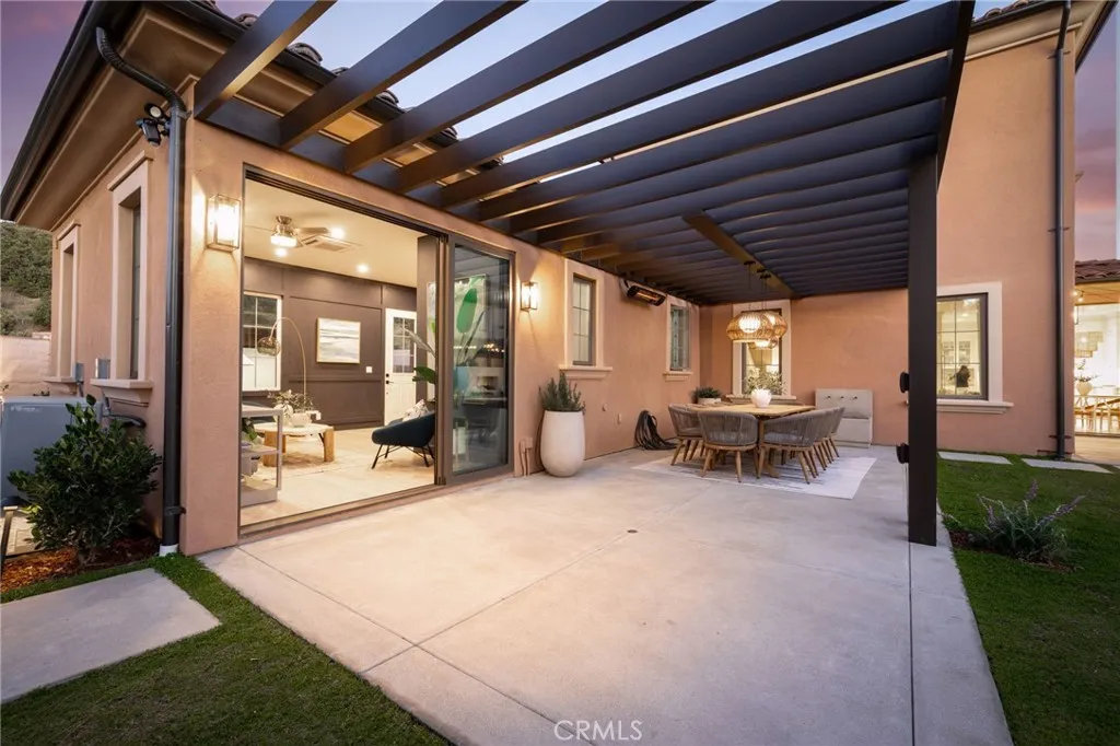 Additional image 63 of 103 Vigna, Irvine, CA 92602