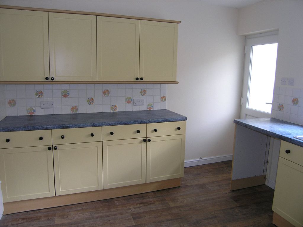 Additional image 4 of 2 bed flat to rentFriarn Street, Bridgwater, Somerset TA6