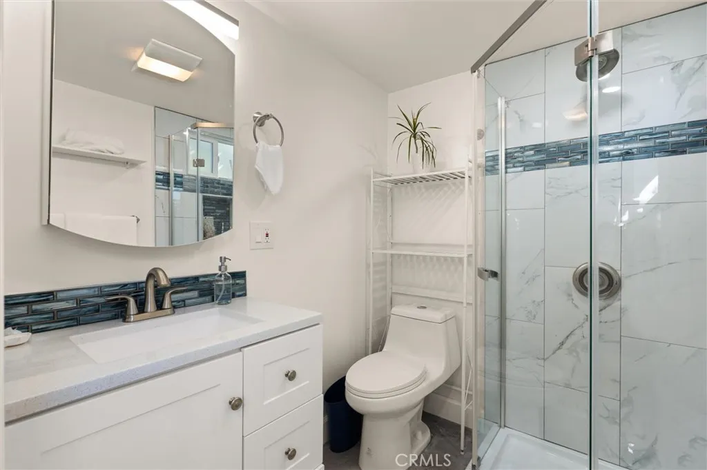 Additional image 44 of 3903 W 59th Place, Los Angeles, CA 90043