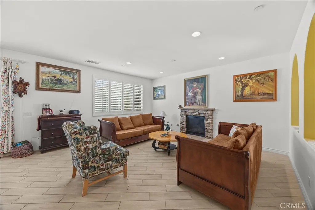 Additional image 4 of 23129 Rustic Oak Dr, Wildomar, CA 92595