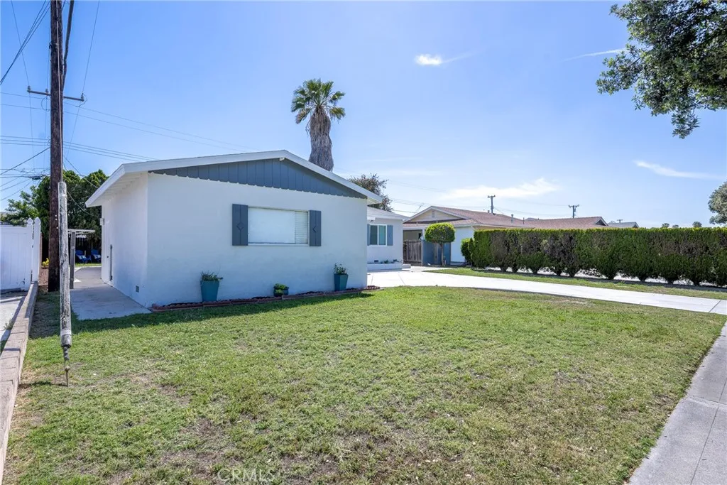 1600 W Orangethorpe, Fullerton, CA 92833