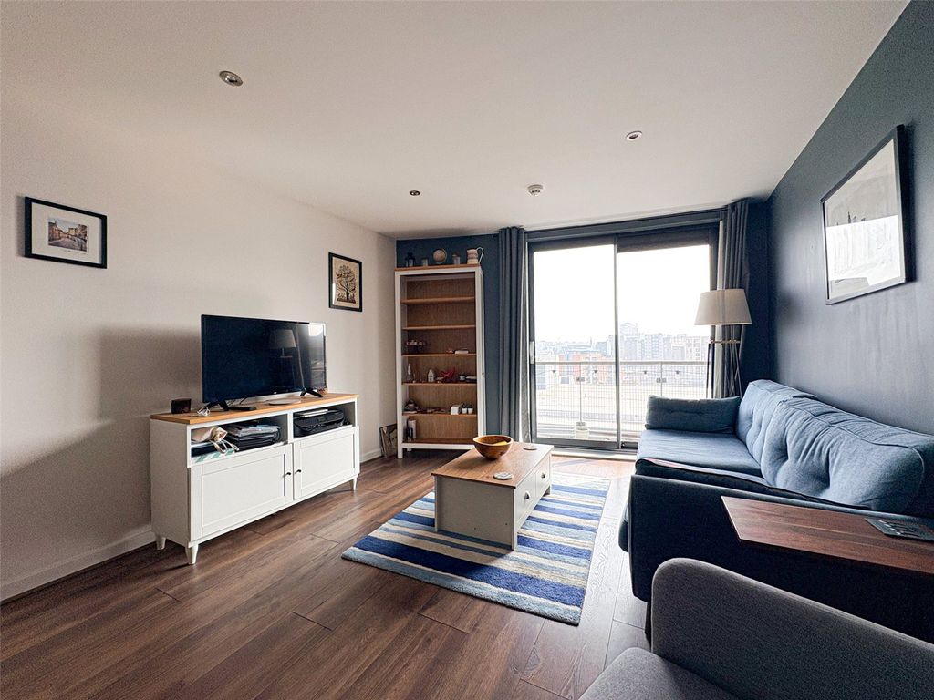 Additional image 3 of 2 bed flat to rentCornhill, Liverpool, Merseyside L1