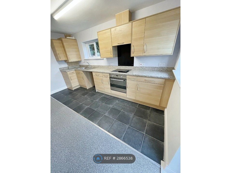 Additional image 5 of 2 bed flat to rentBerwig Court, Coedpoeth, Wrexham LL11