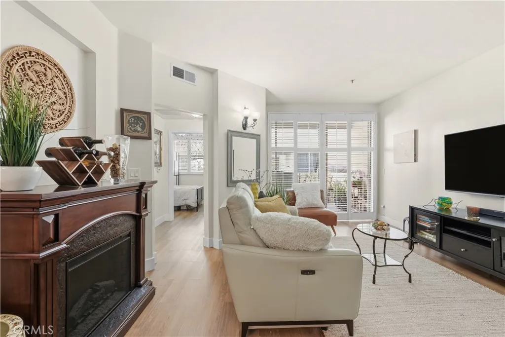 Additional image 6 of 535 Magnolia Ave Unit 113, Long Beach, CA 90802