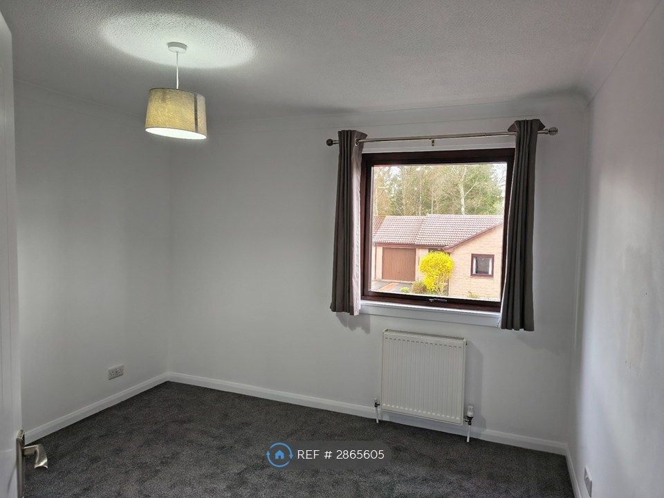 Additional image 3 of 2 bed flat to rentHillview Place, Dollar FK14
