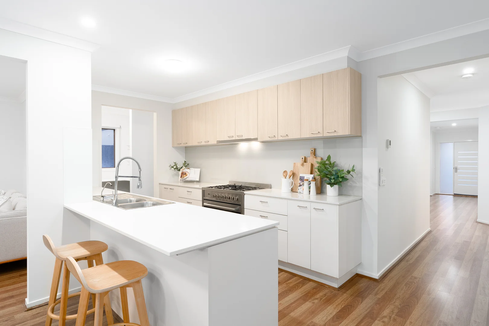 14 Sovereign Drive, Mount Duneed VIC 3217 photo 4