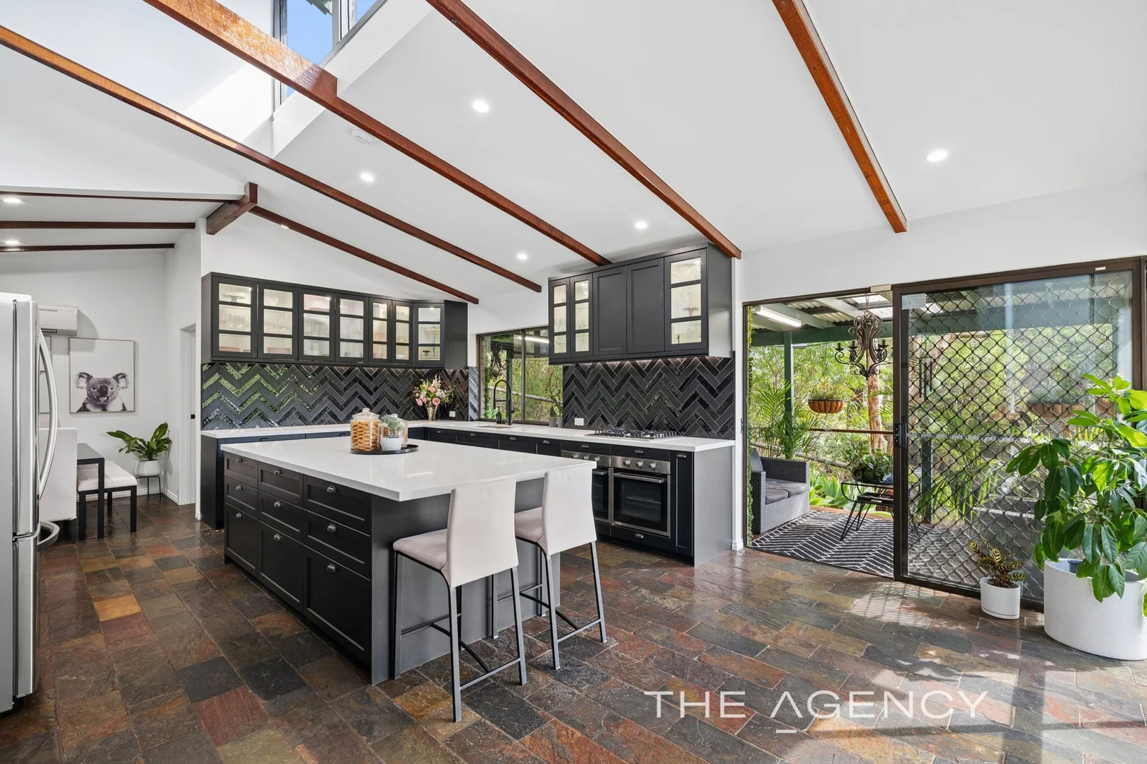 21 Dryandra Crescent, Darlington WA 6070 photo 3