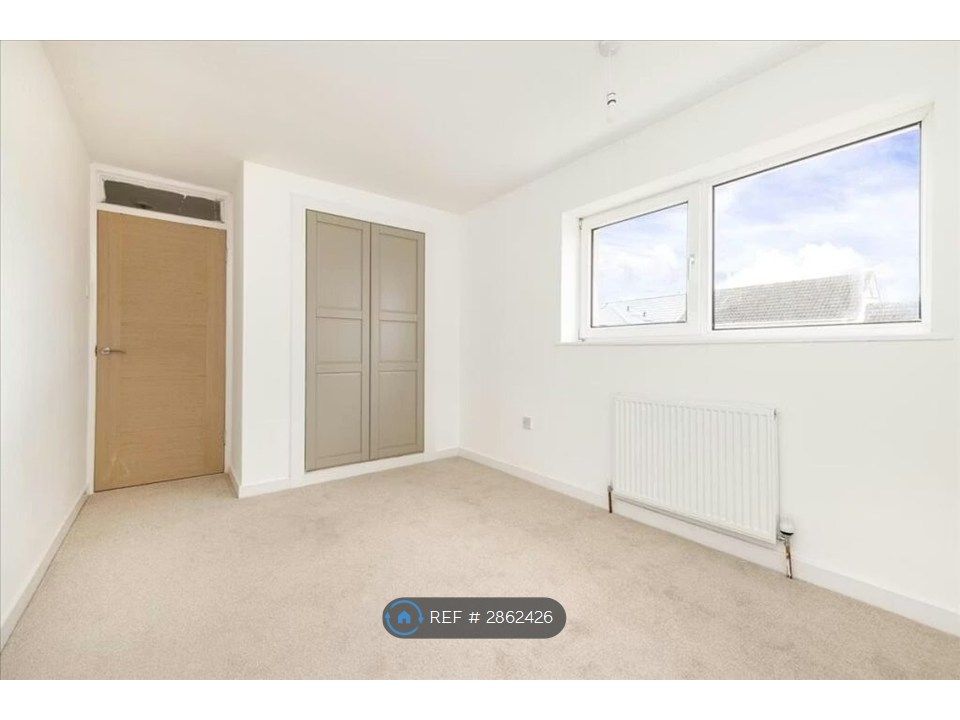 Additional image 2 of 4 bed semi-detached house to rentCampwood View, Dalkeith EH22