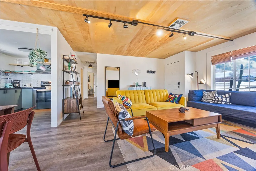 Additional image 6 of 6123 Scenic Dr, Joshua Tree, CA 92252