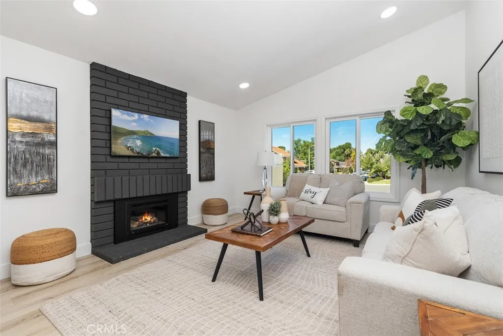 Additional image 34 of 22322 Silent Brook, Lake Forest, CA 92630