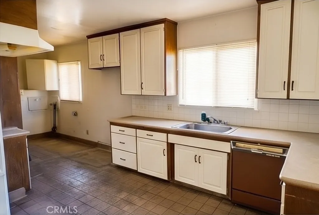 Additional image 8 of 2437 Westmont Dr, Alhambra, CA 91803