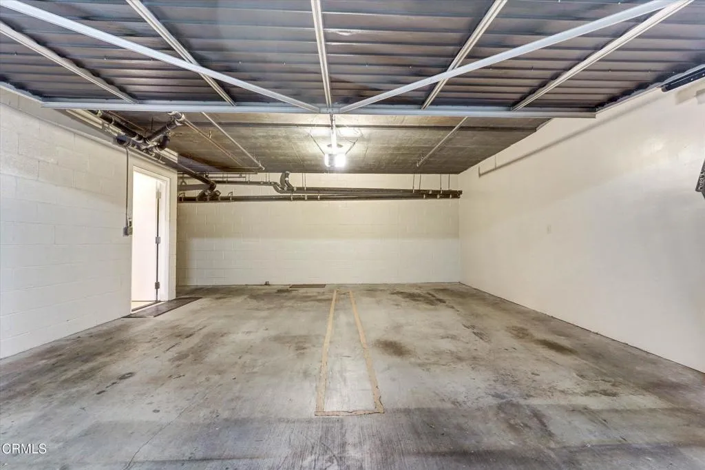 Additional image 85 of 719 E Tujunga Ave Unit B, Burbank, CA 91501