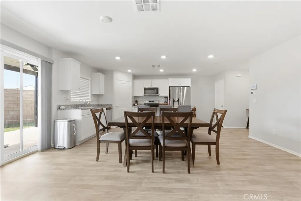 Additional image 8 of 28858 Enclave Ln, Winchester, CA 92596