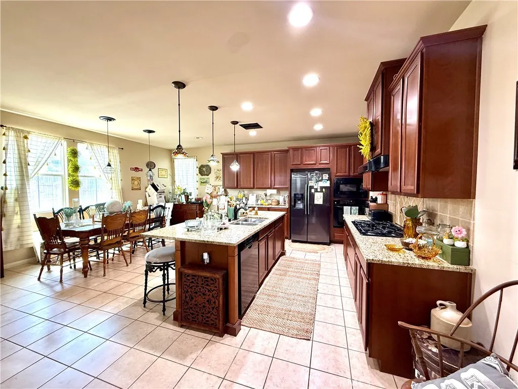 Additional image 25 of 3895 American Elm Road, San Bernardino, CA 92407