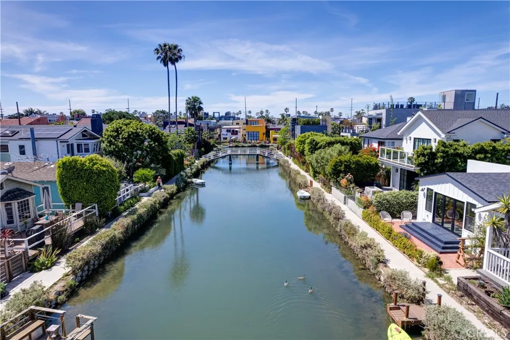 Additional image 94 of 223 Howland Canal Ct, Venice, CA 90291