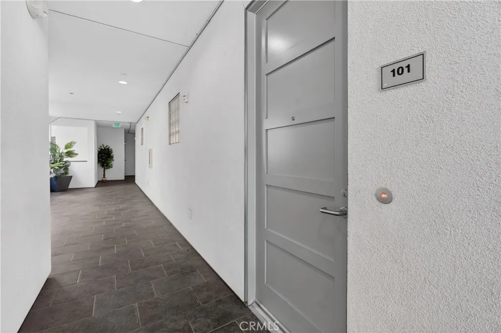 Additional image 8 of 11912 Laurelwood Dr. Unit 101, Studio City, CA 91604