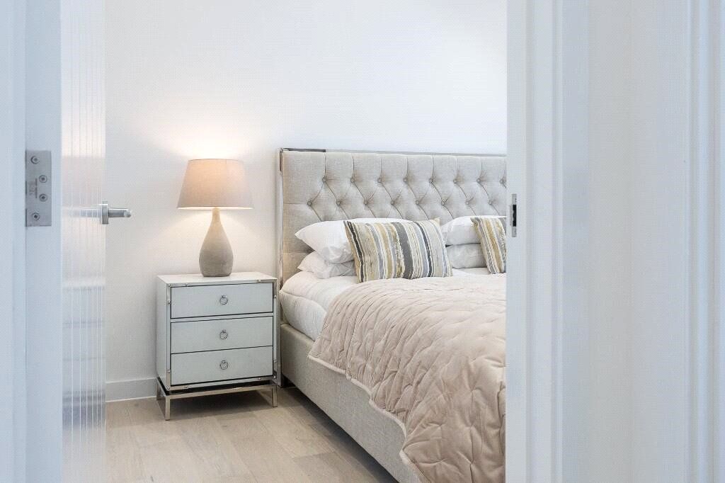 Additional image 11 of 2 bed flat to rentBurnham Road, Bath, Somerset BA2
