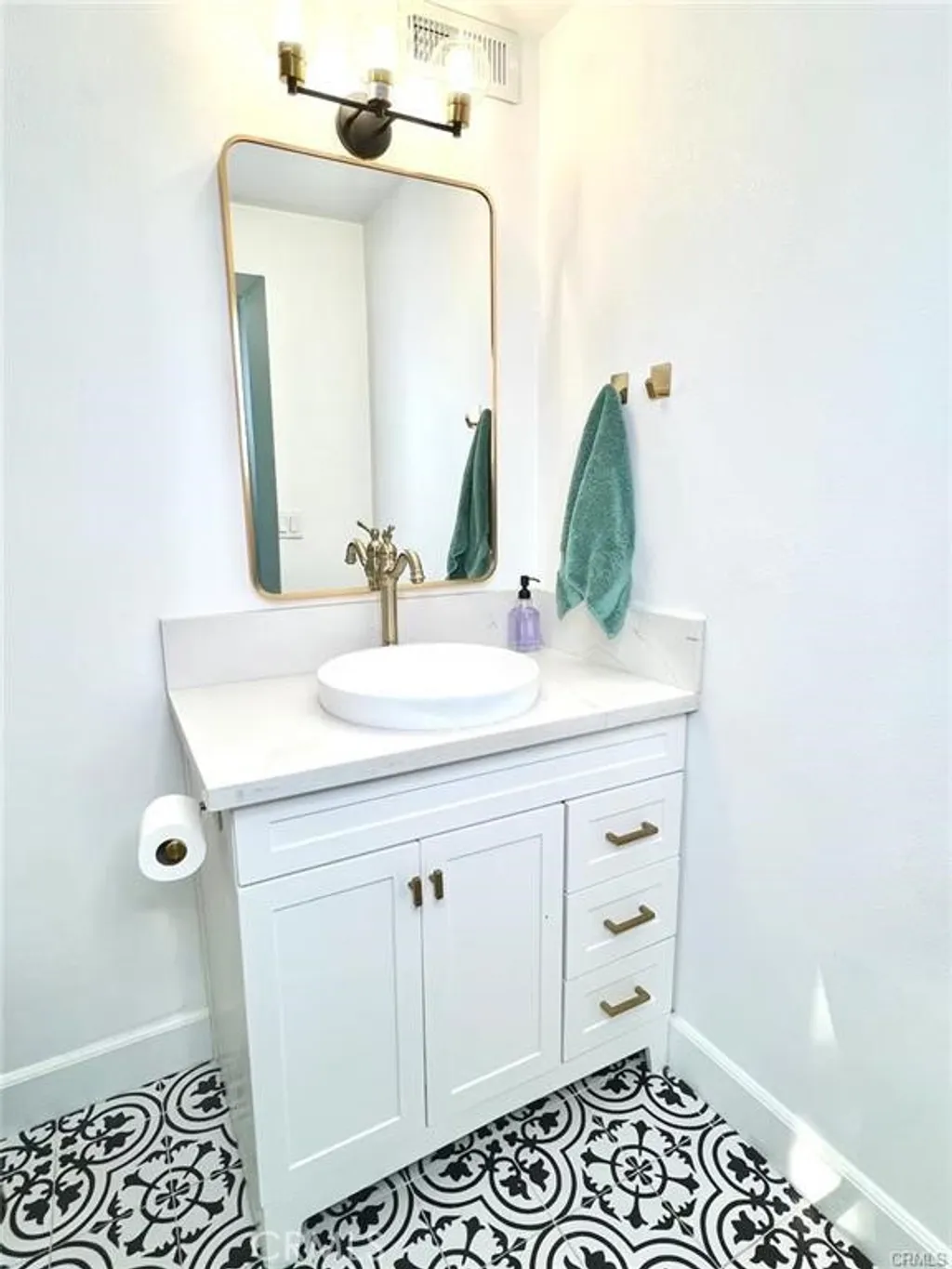 Additional image 45 of 2012 Poplar Dr, Running Springs, CA 92382