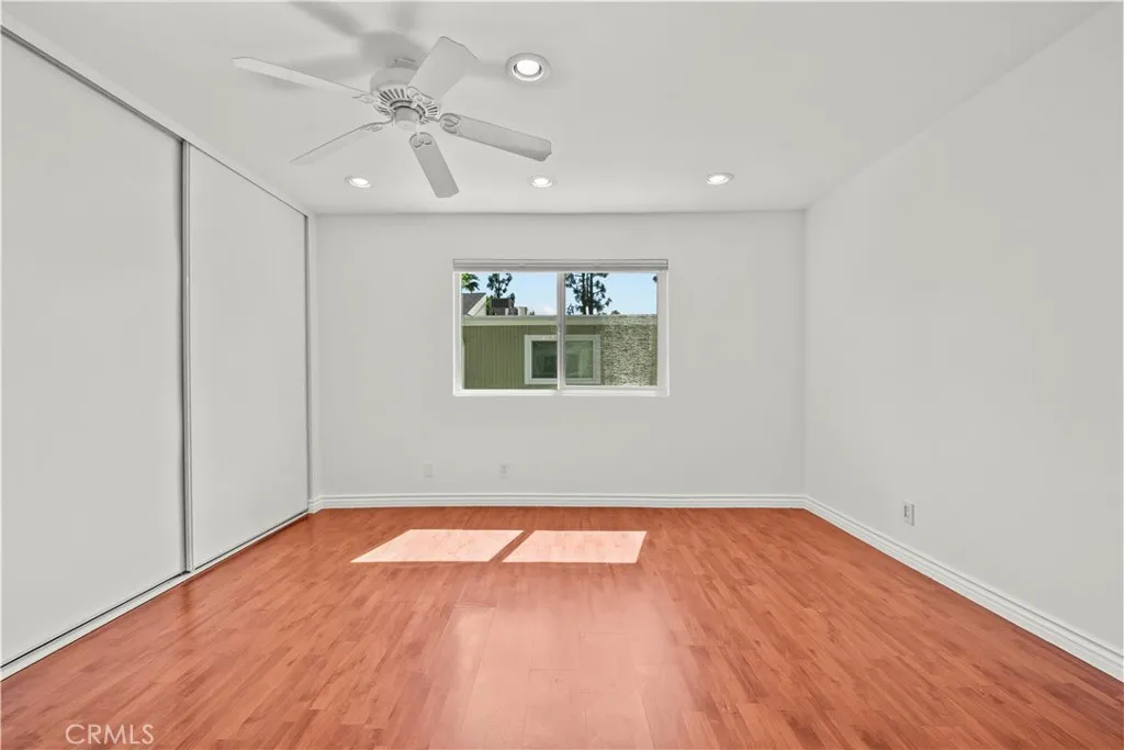 Additional image 77 of 22117 Burbank Blvd Unit 5, Woodland Hills, CA 91367