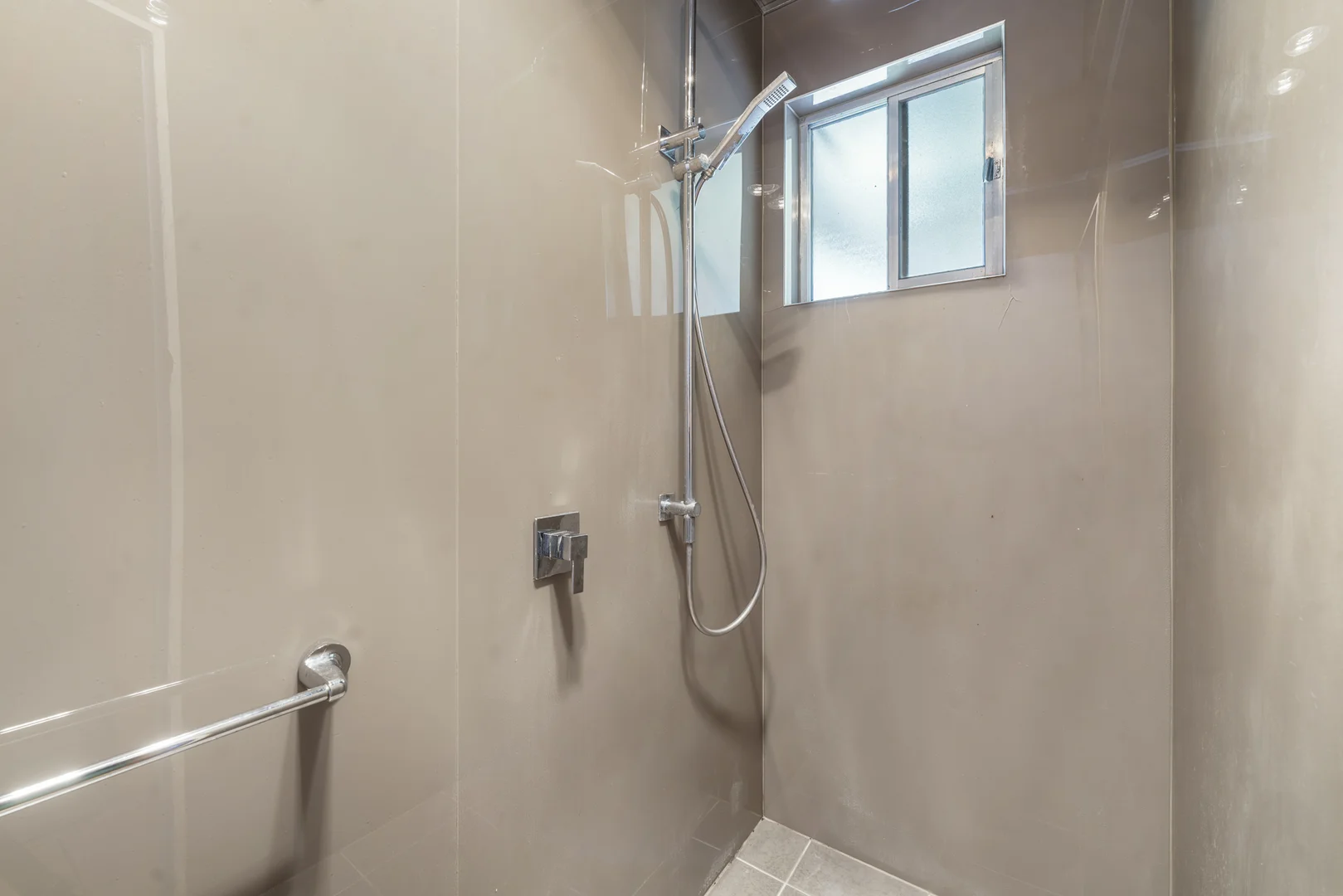 Additional image 10 of 498 Alderley Street, Harristown QLD 4350
