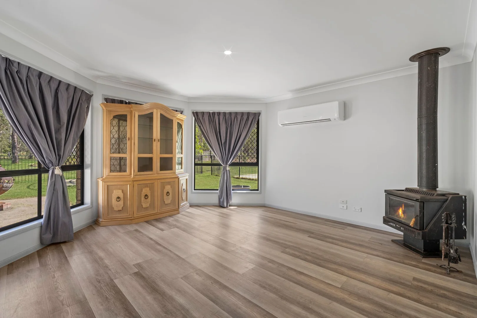 Additional image 12 of 8 Lewis Court, Lockyer Waters QLD 4311