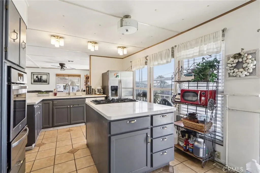 Additional image 35 of 16079 Yarnell Street Unit C27, Sylmar, CA 91342