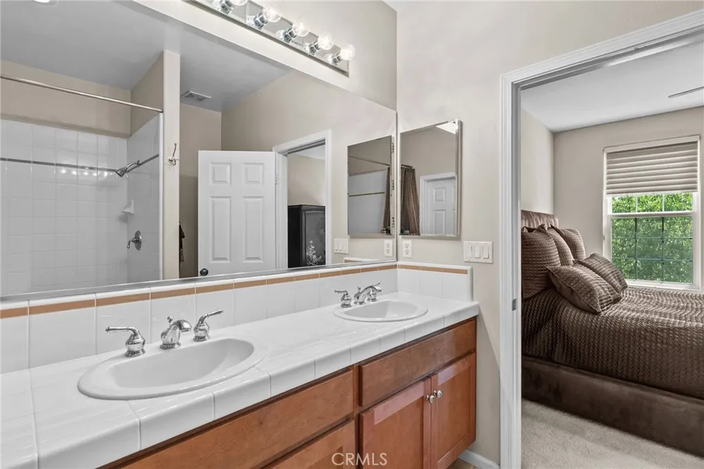 Additional image 62 of 24012 Brideport Lane Unit 12, Valencia, CA 91355