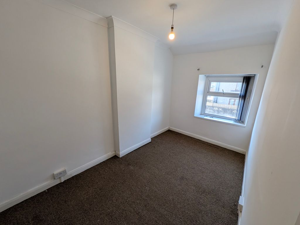 Additional image 7 of 3 bed terraced house to rentHazelwood Row, Port Talbot SA12