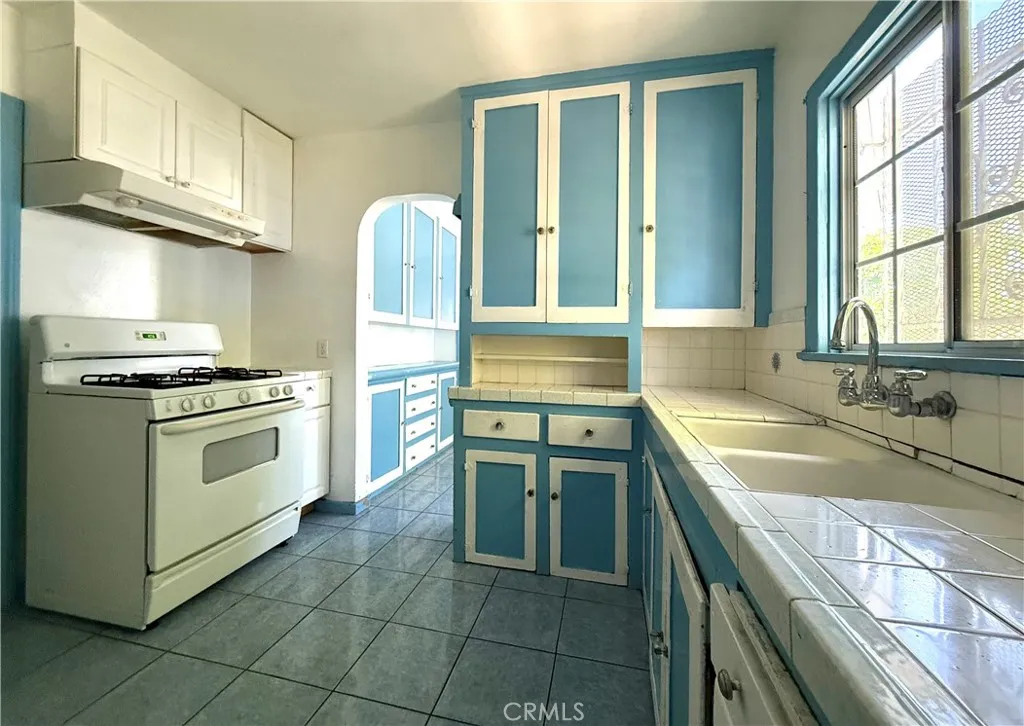 Additional image 11 of 6702 Haas Avenue, Los Angeles, CA 90047