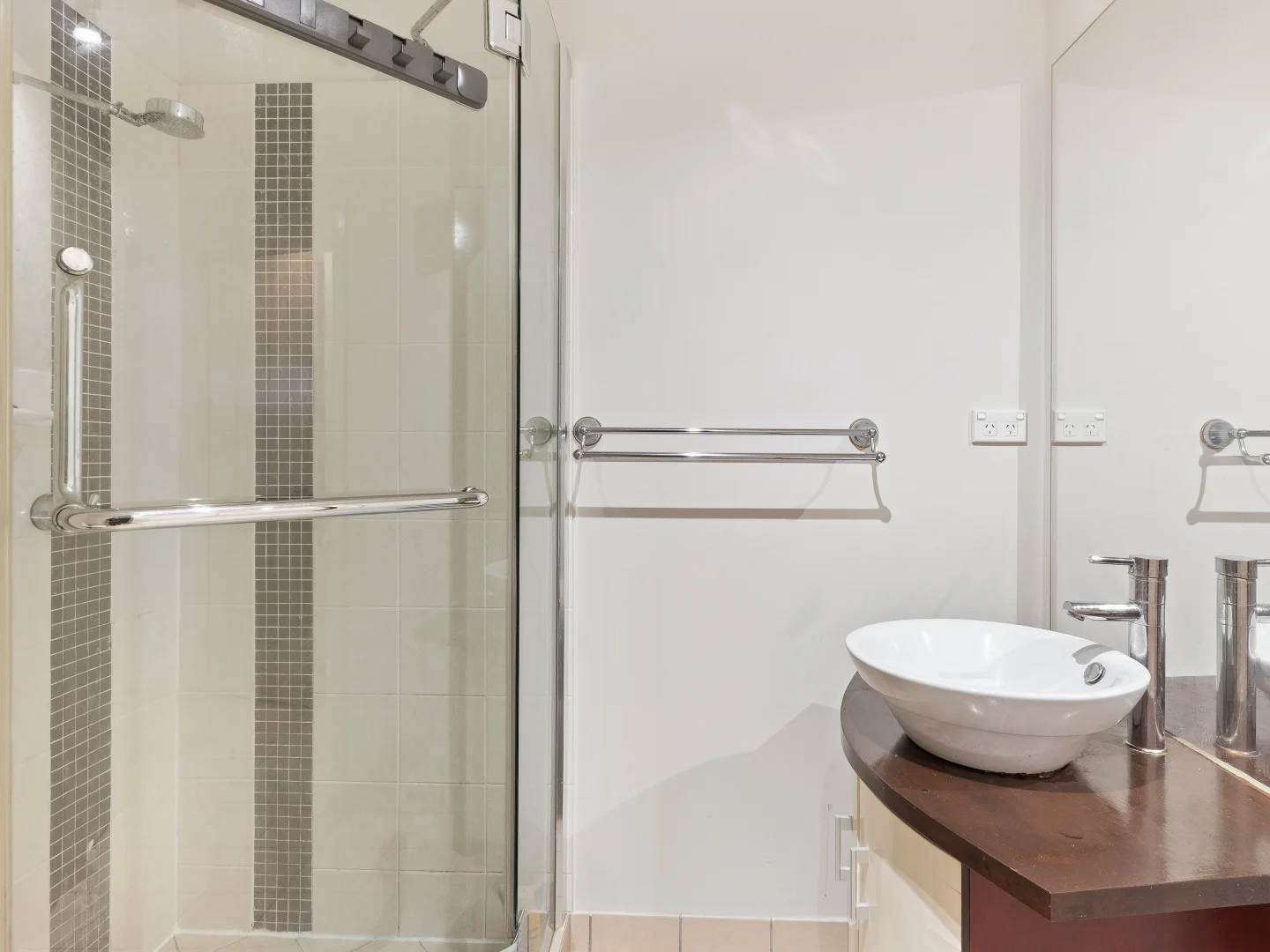 Additional image 7 of 227/29-33 Springfield Crescent, Manoora QLD 4870