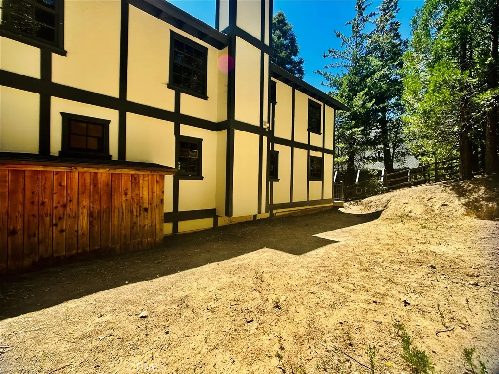 Additional image 104 of 349 Golf Course Road, Lake Arrowhead, CA 92352