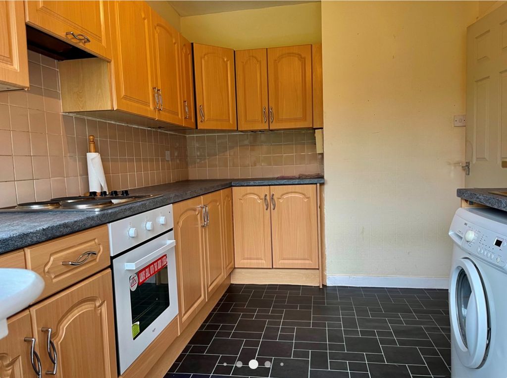 Additional image 8 of 2 bed flat to rentDalgrain Road, Grangemouth FK3