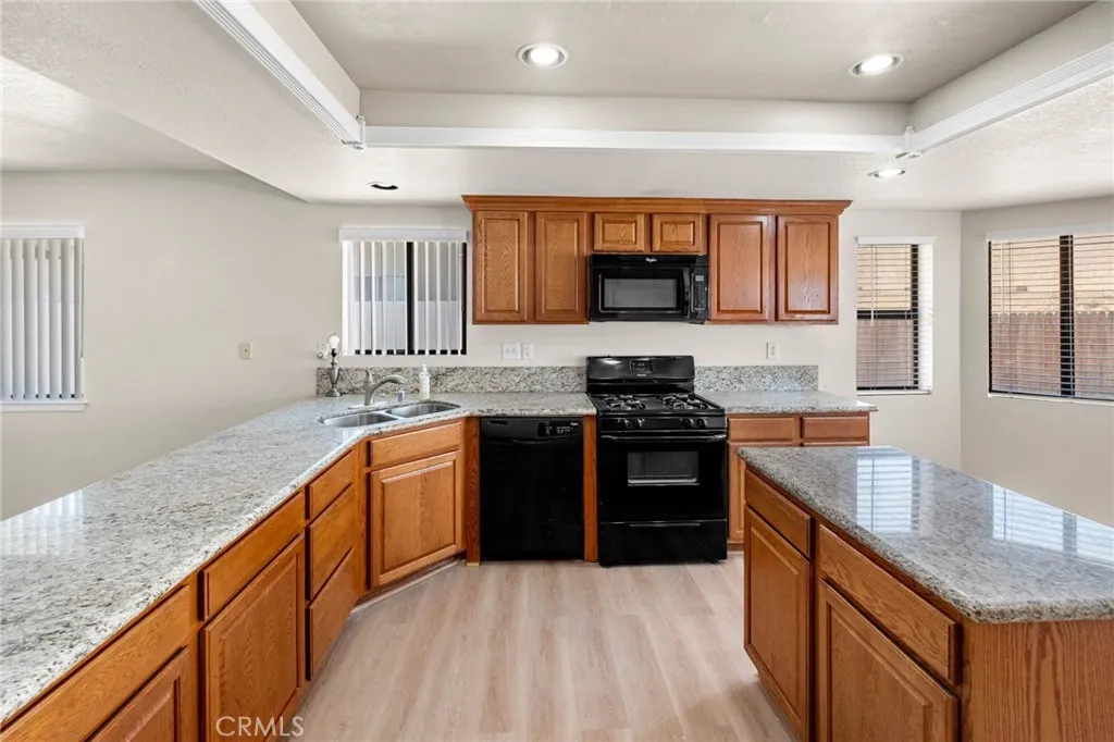 Additional image 13 of 13904 Hidden Valley Road, Victorville, CA 92395