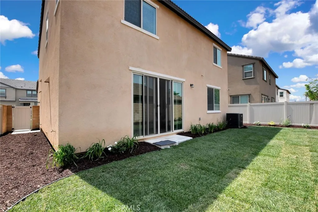 Additional image 68 of 352 Lilly, Rialto, CA 92376