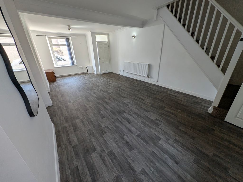 Additional image 2 of 3 bed terraced house to rentHazelwood Row, Port Talbot SA12