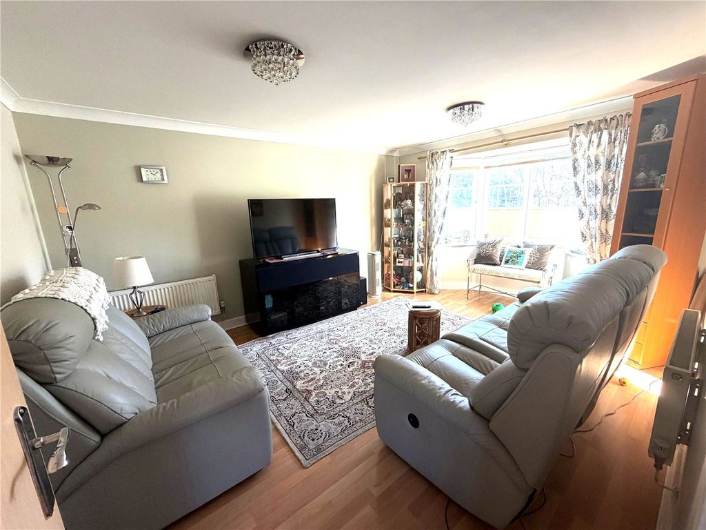 Additional image 4 of 4 bed detached house to rentThe Meadows, Grange Park, Northampton, Northamptonshire NN4