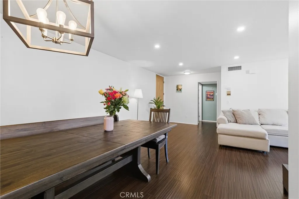 Additional image 9 of 4275 Via Arbolada Unit 210, Los Angeles, CA 90042
