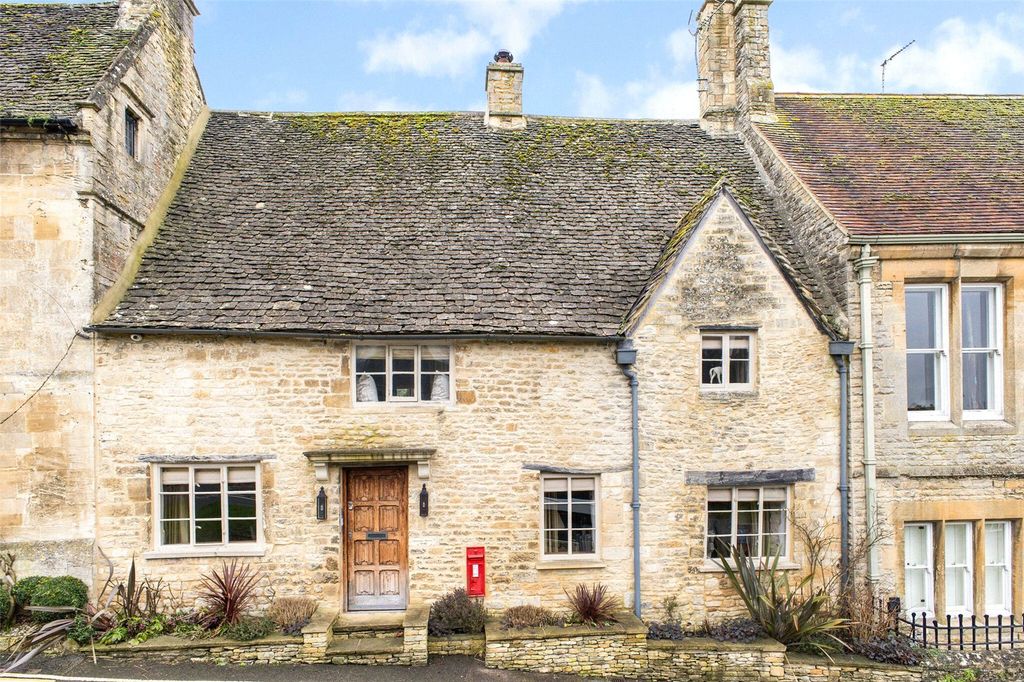 5 bed detached house to rentThe Hill, Burford, Oxfordshire OX18