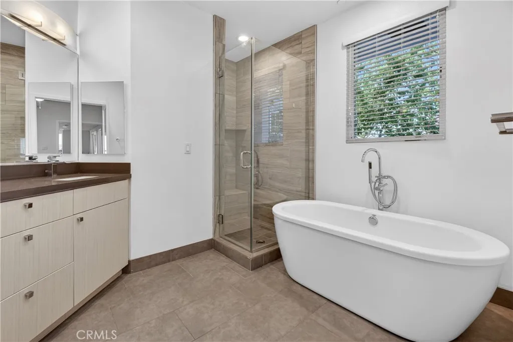Additional image 59 of 11912 Laurelwood Dr. Unit 101, Studio City, CA 91604